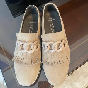 Softwaves CADIE Taupe  Slip-on Platform Sneaker Size 38 Excellent Condition